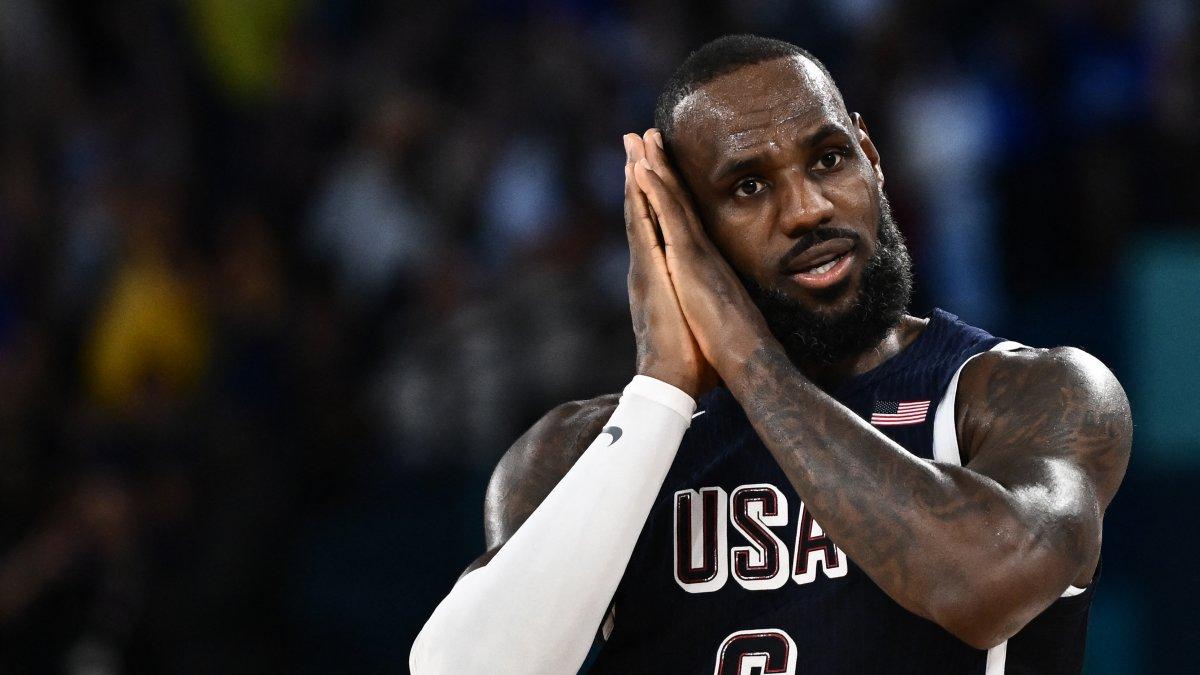 LeBron James, durante un partido con la selección de Estados Unidos en 2024